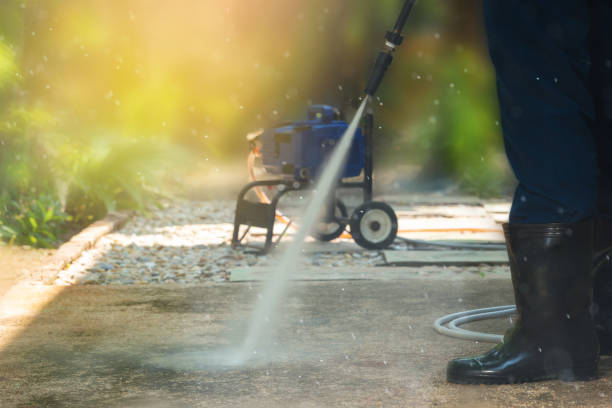 Best Fence Cleaning  in Village Of Waukesha, WI